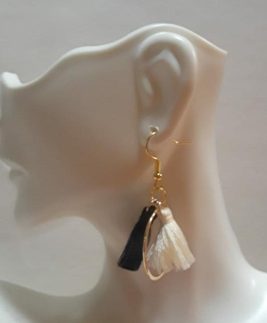 Fashion Ring Tassel Earring - beige/black